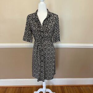 Elegant Black and Tan Patterned Dress